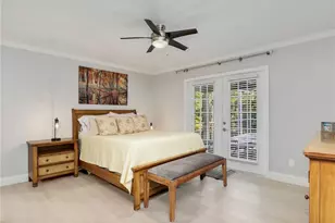 2554 Outrigger Ln, Naples, FL 34104 - Photo 21