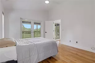 880 18th St NE, Naples, FL 34120 - Photo 15