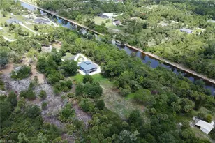 880 18th St NE, Naples, FL 34120 - Photo 41