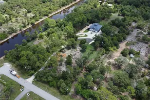 880 18th St NE, Naples, FL 34120 - Photo 39