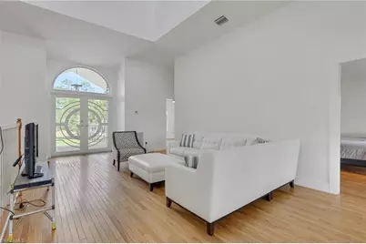 880 18th St NE, Naples, FL 34120 - Photo 5