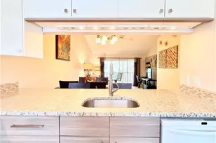 1706 Kings Lake Blvd, Naples, FL 34112 - Photo 5
