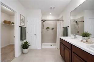2220 NE 5th Ave, Cape Coral, FL 33909 - Photo 13