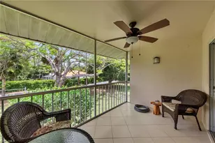 621 Squire Cir, Naples, FL 34104 - Photo 17