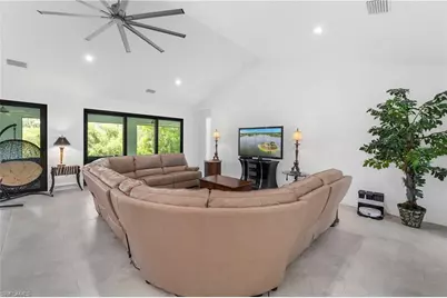 18355 Fairmont Dr, Naples, FL 34114 - Photo 17