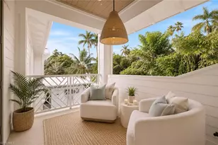 160 Broad Ave S, Naples, FL 34102 - Photo 39