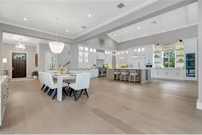 160 Broad Ave S, Naples, FL 34102 - Photo 25