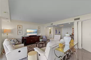 6001 Pelican Bay Blvd, Naples, FL 34108 - Photo 7