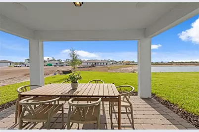 605 Oasis Lake Pl, Lehigh Acres, FL 33974 - Photo 35