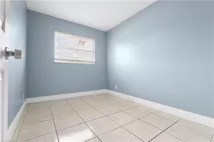 5369 Broward St, Naples, FL 34113 - Photo 5