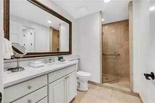 221 9th St S, Naples, FL 34102 - Photo 9