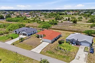 1011 Chadbourne Ave, Lehigh Acres, FL 33971 - Photo 43