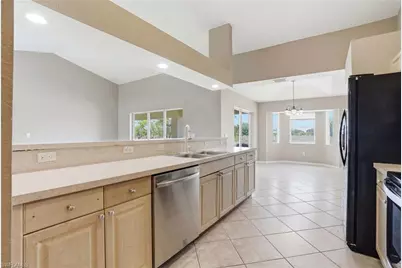 1011 Chadbourne Ave, Lehigh Acres, FL 33971 - Photo 11
