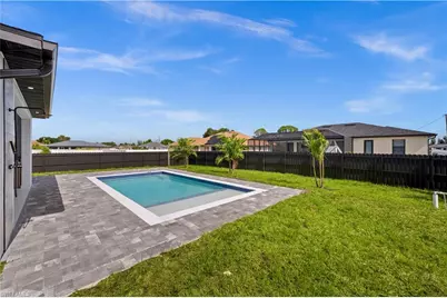 1805 NW 12th St, Cape Coral, FL 33993 - Photo 27
