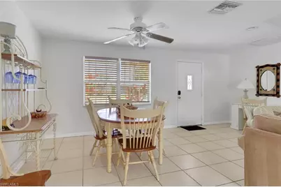 2772 Riverview Dr, Naples, FL 34112 - Photo 7