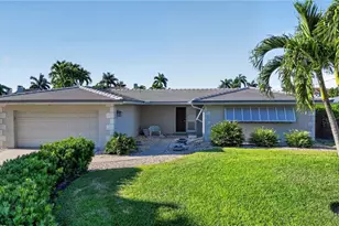 397 Parkway Ct, Fort Myers, FL 33919 - Photo 9