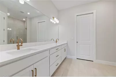 15328 Lucerna St #202, Naples, FL 34114 - Photo 17