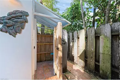 61 12th Ave S, Naples, FL 34102 - Photo 23