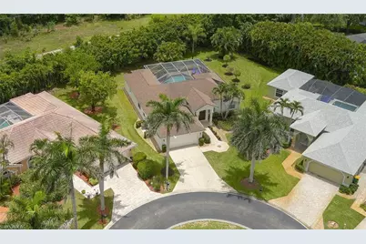 2050 Terrazzo Ln, Naples, FL 34104 - Photo 3