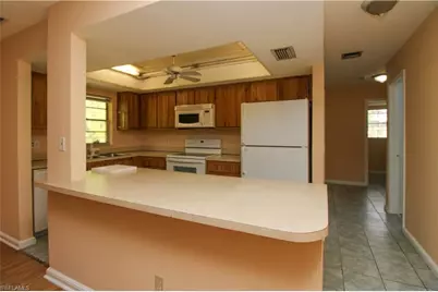4300 Gulfstream Dr #2D, Naples, FL 34112 - Photo 13