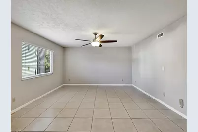 4621 Bayshore Dr #Q1, Naples, FL 34112 - Photo 5