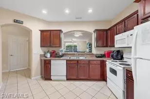 17529 Laurel Grove Ct, Fort Myers, FL 33967 - Photo 7