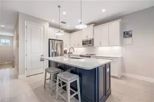 2555 Seychelles Dr, Naples, FL 34112 - Photo 15