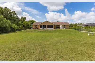 3325 50th Ave NE, Naples, FL 34120 - Photo 23