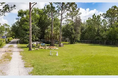 3325 50th Ave NE, Naples, FL 34120 - Photo 21