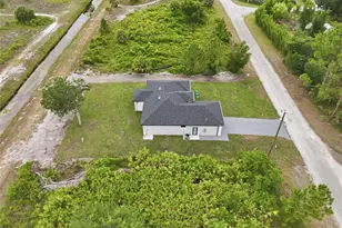 1222 Earnest St E, Lehigh Acres, FL 33974 - Photo 35