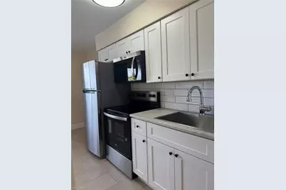 13301 1st St #4, Fort Myers, FL 33905 - Photo 7