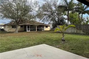 1715 SW 1st Ave, Cape Coral, FL 33991 - Photo 27