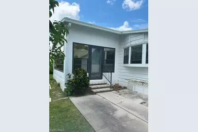 706 Charlemagne Blvd, Naples, FL 34112 - Photo 3