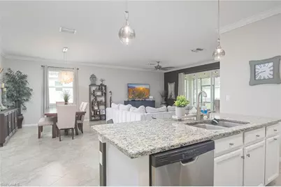 2105 Clementine St, Naples, FL 34120 - Photo 5