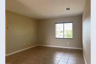 18245 Louise Dr #4, Fort Myers, FL 33967 - Photo 5