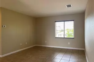 18245 Louise Dr, Fort Myers, FL 33967 - Photo 5