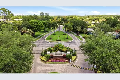 3951 Ruxton Rd, Naples, FL 34116 - Photo 3