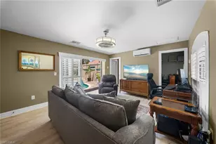 955 Tivoli Ct, Naples, FL 34104 - Photo 19