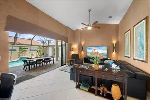 955 Tivoli Ct, Naples, FL 34104 - Photo 5