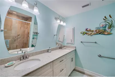 5682 Balkan Ct, Fort Myers, FL 33919 - Photo 17