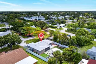4830 Cortez Cir, Naples, FL 34112 - Photo 15
