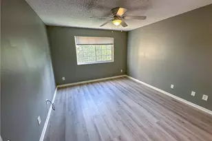 1250 Wildwood Lakes Blvd, Naples, FL 34104 - Photo 17