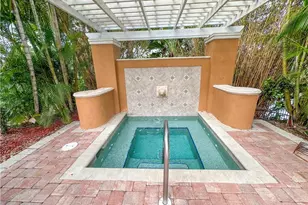 1250 Wildwood Lakes Blvd, Naples, FL 34104 - Photo 41