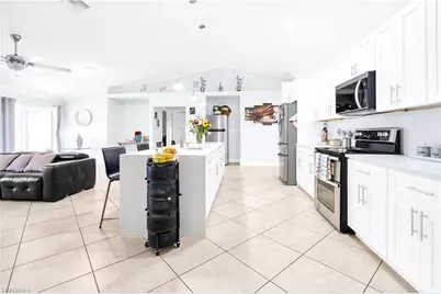 4207 30th St SW, Lehigh Acres, FL 33976 - Photo 33