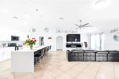 4207 30th St SW, Lehigh Acres, FL 33976 - Photo 35