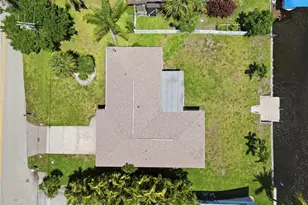 1606 SE 28th St, Cape Coral, FL 33904 - Photo 37