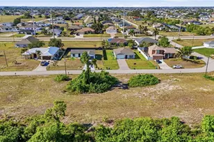 527 NW 24th Terrace, Cape Coral, FL 33993 - Photo 13