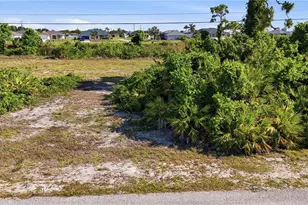527 NW 24th Terrace, Cape Coral, FL 33993 - Photo 7