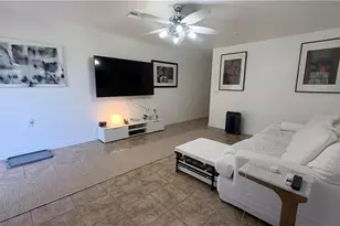 9064 Gervais Cir, Naples, FL 34120 - Photo 5