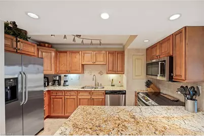 3443 Gulf Shore Blvd N #808, Naples, FL 34103 - Photo 13